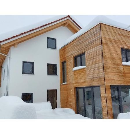 Ferienwohnung Stern Unterthingau エクステリア 写真