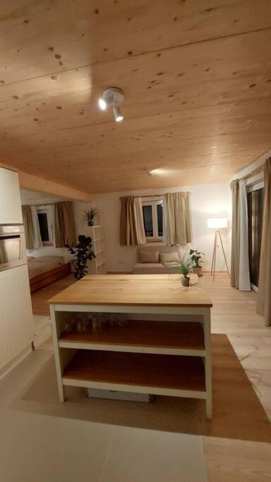 Ferienwohnung Stern Unterthingau エクステリア 写真