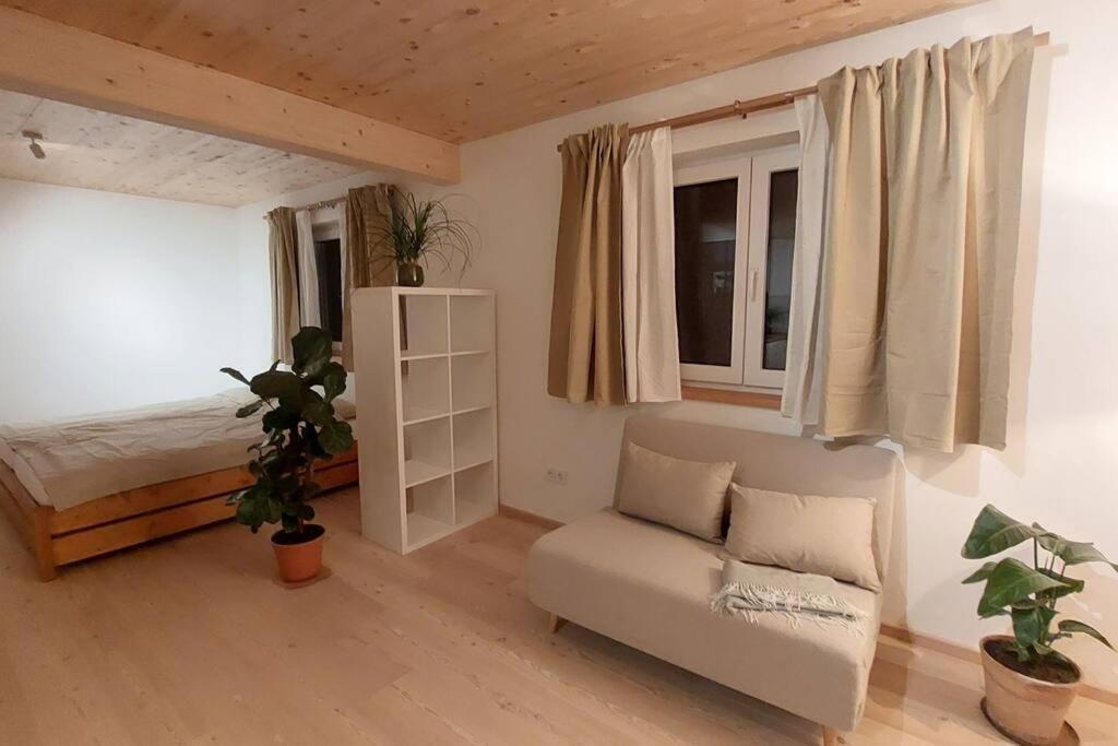 Ferienwohnung Stern Unterthingau エクステリア 写真