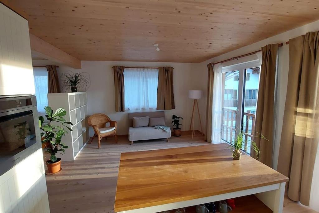 Ferienwohnung Stern Unterthingau エクステリア 写真