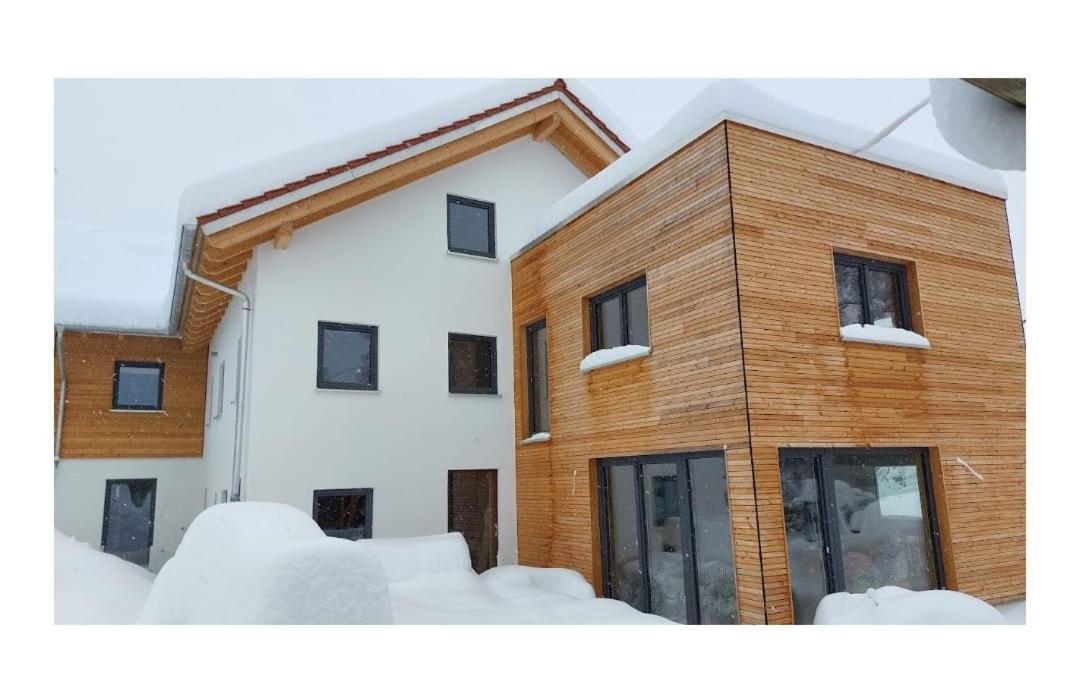 Ferienwohnung Stern Unterthingau エクステリア 写真